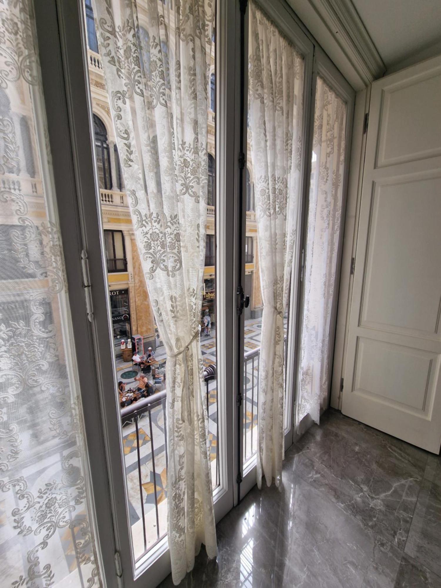 Couette-café Galleria Umberto I